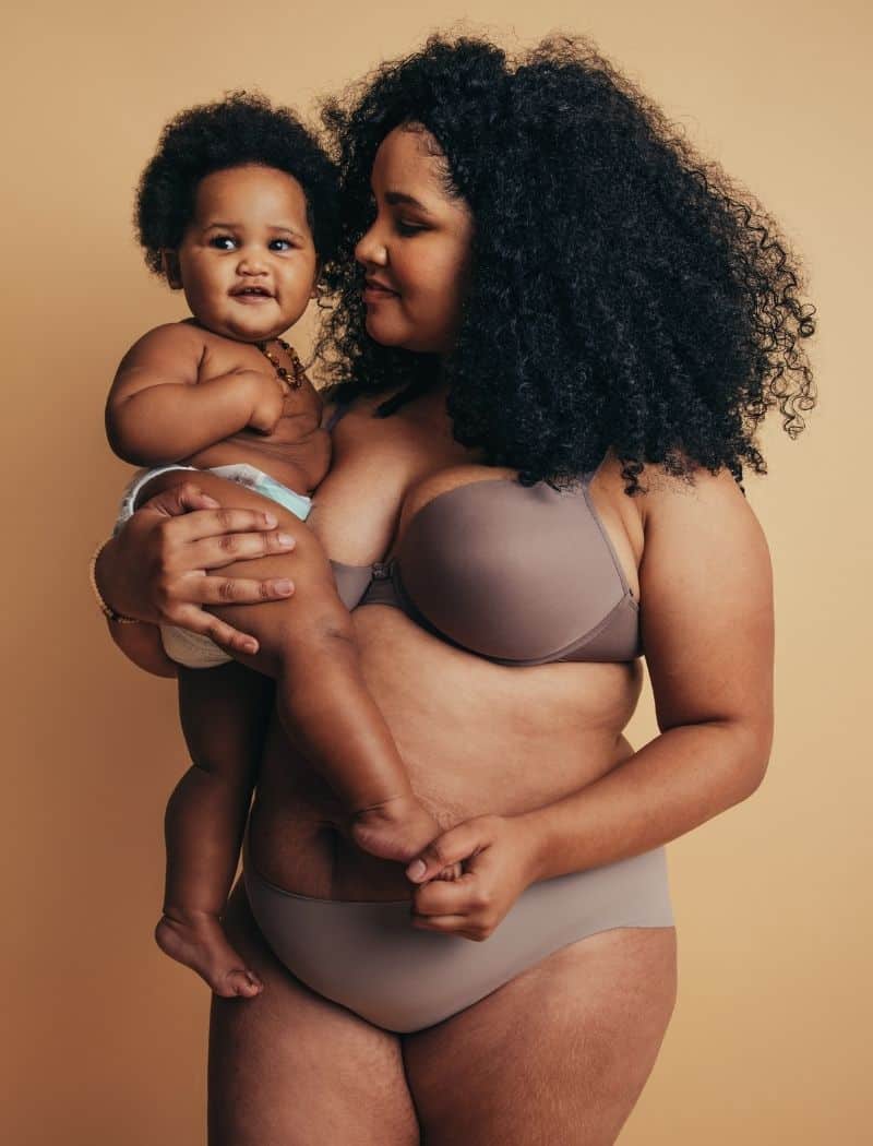 The Ultimate Guide: The Best Nursing Bra for Large Breasts You Should  Invest In (and Tips on How To Choose The Best Products) - Mimba Chic